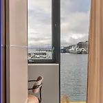 Uhre - Spectacular Views And Location Apartman *